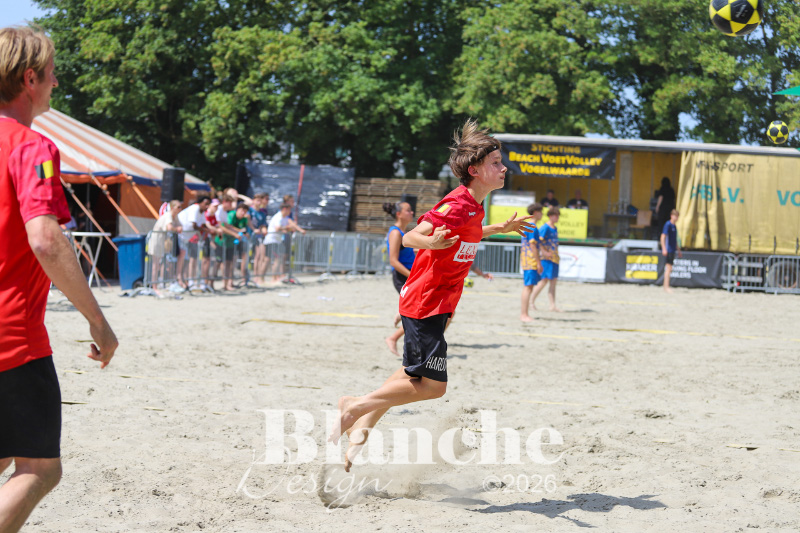 Beach_2026_06_-65.jpg
