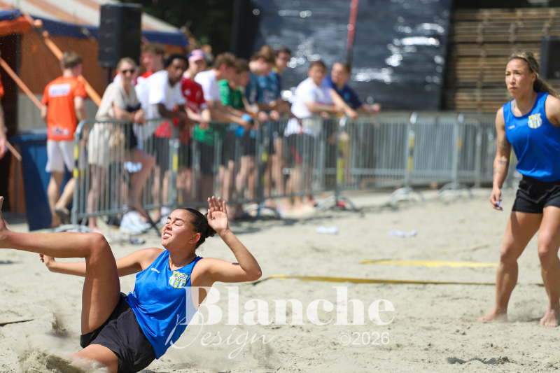 Beach_2026_06_-68.jpg