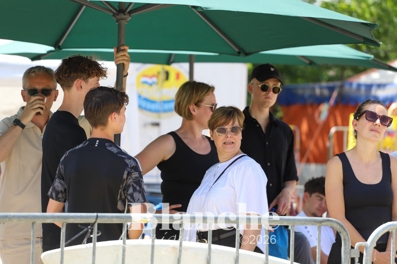 Beach_2026_06_-69.jpg